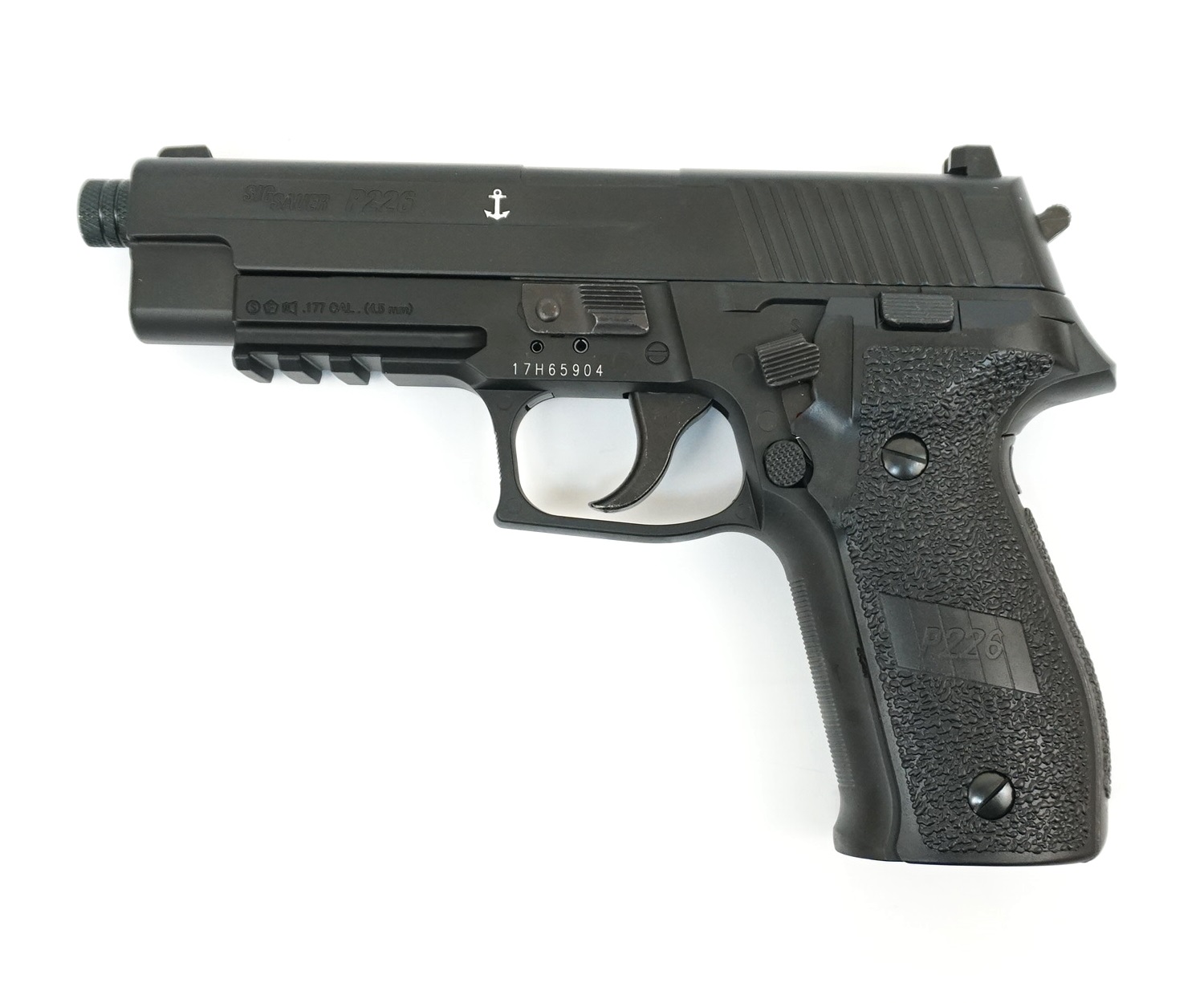 Пневматический пистолет SIG SAUER P226 4,5мм 3J