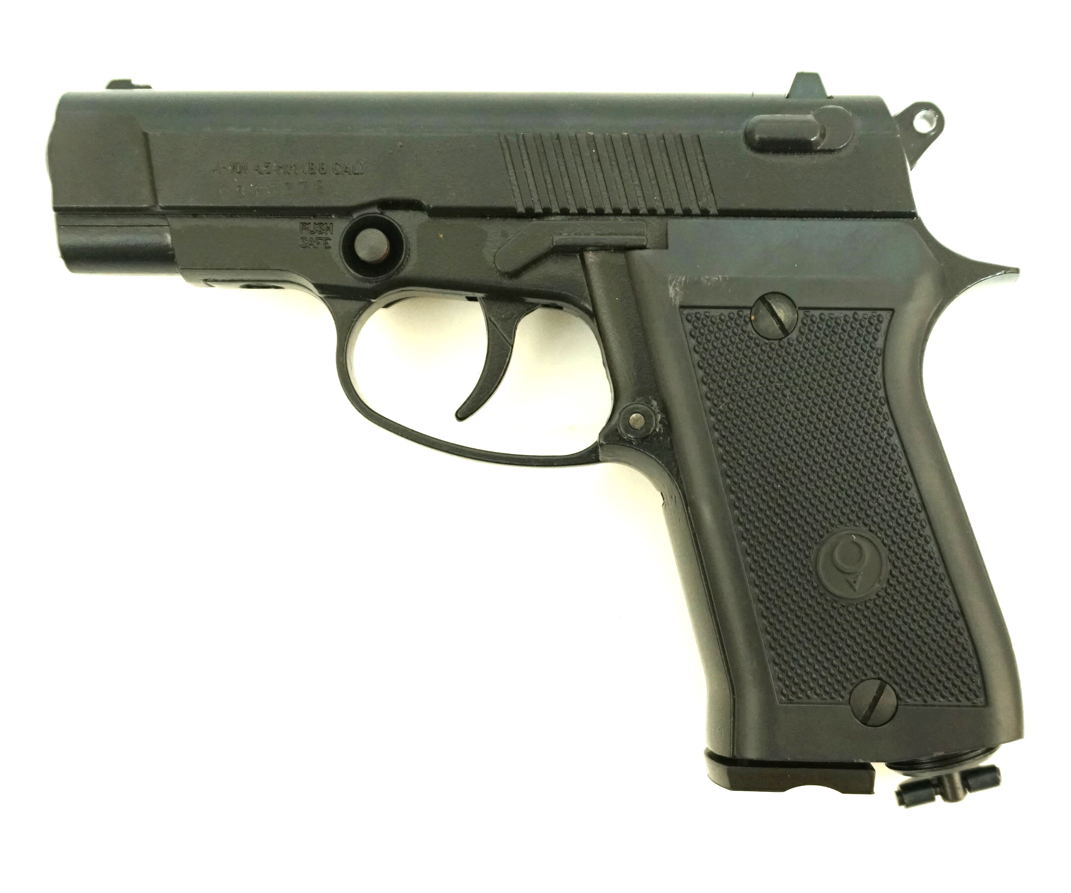 Пневматический пистолет АНИКС А-101 4,5мм 3J